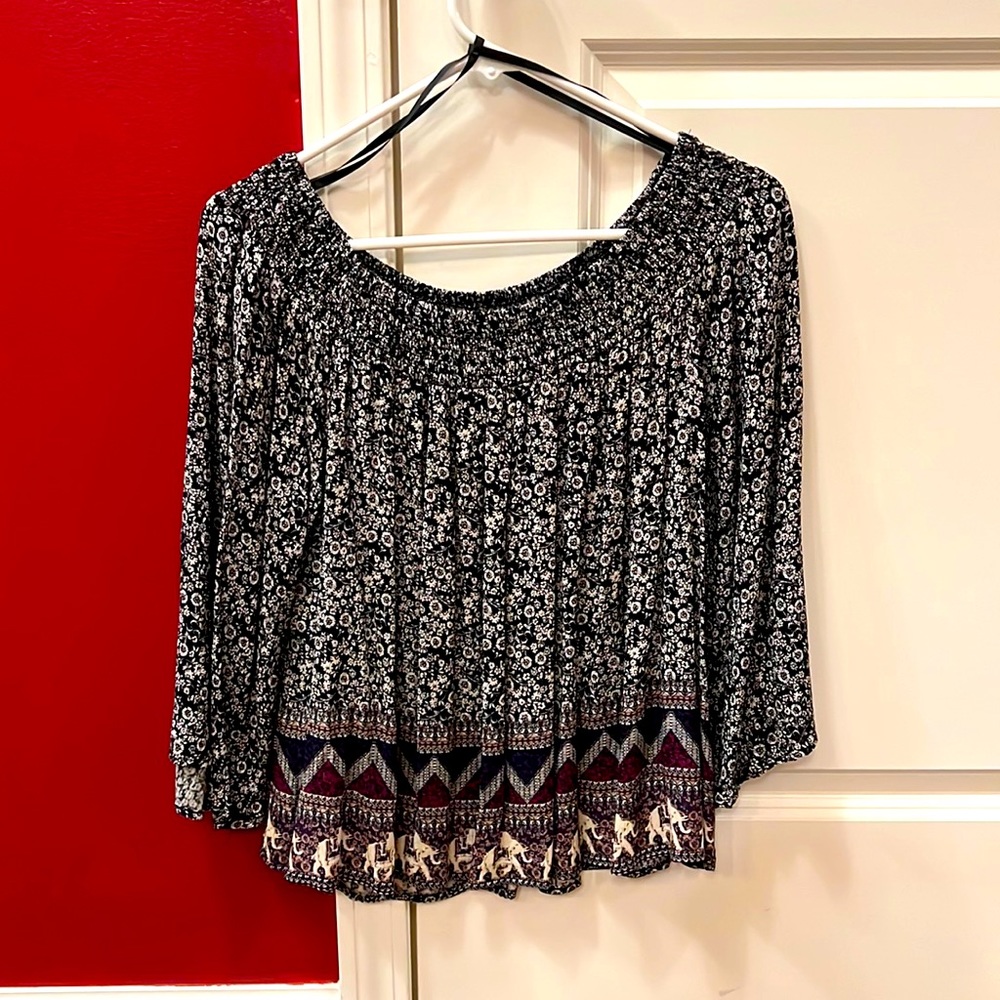Women’s long sleeve blouse